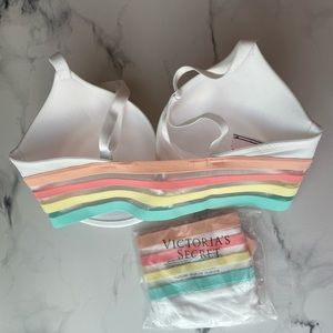 Victoria’s Secret Front-Close Push-up Rainbow Striped Bra and Panty Set34DD